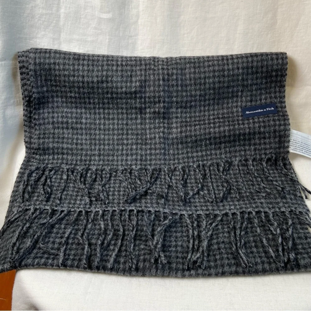 Abercrombie & Fitch Wool Scarf